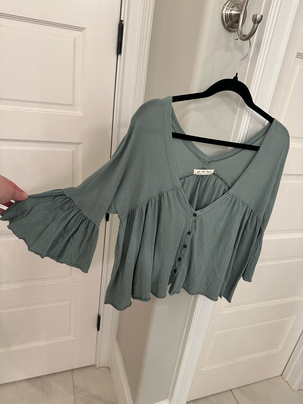 We The Free People Sweet Little Tee Size XS Sage Green Bell Sleeve V-Neck Flowy